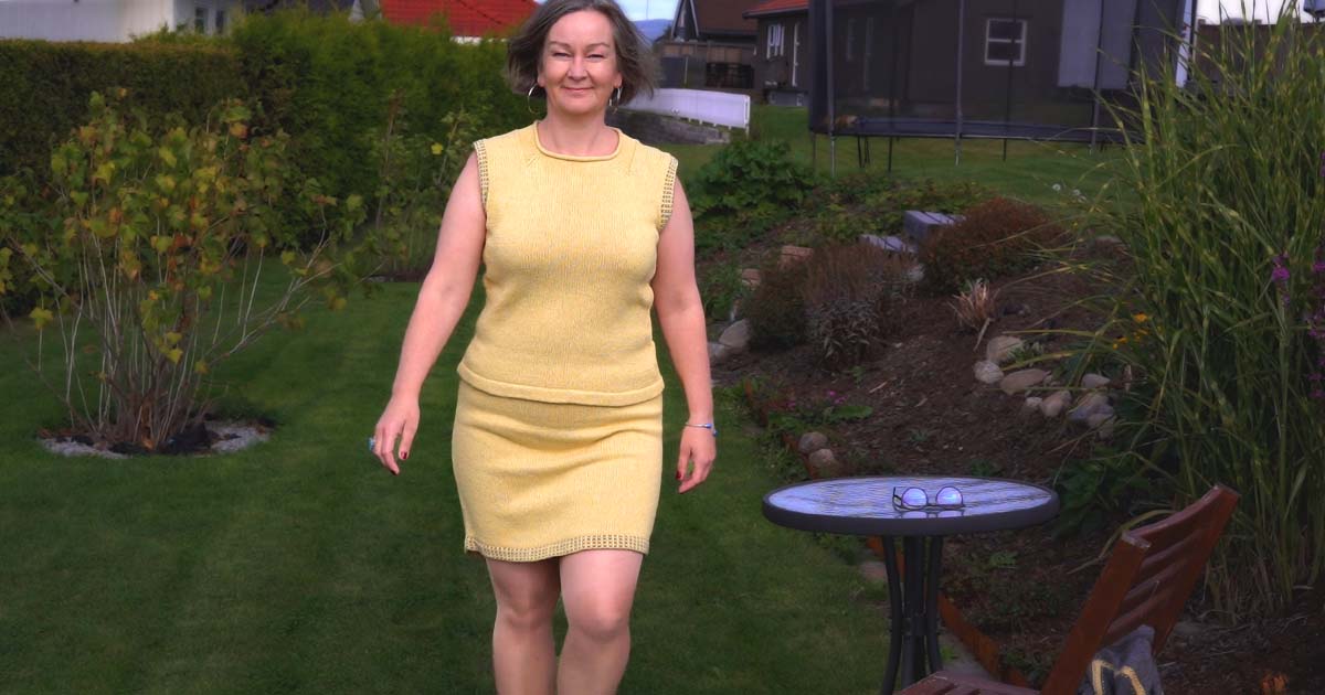 Sommersett- gul- vises i hage