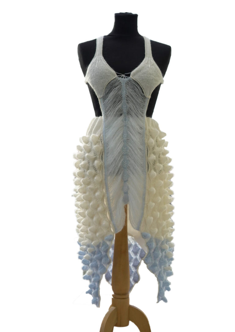 Utstillingsmodell "Snø" sett forfra